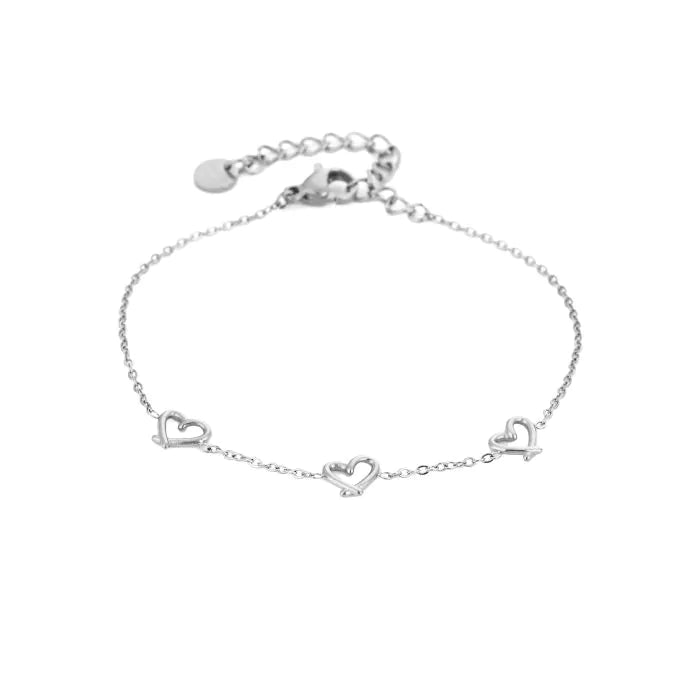 Drie hartjes armband