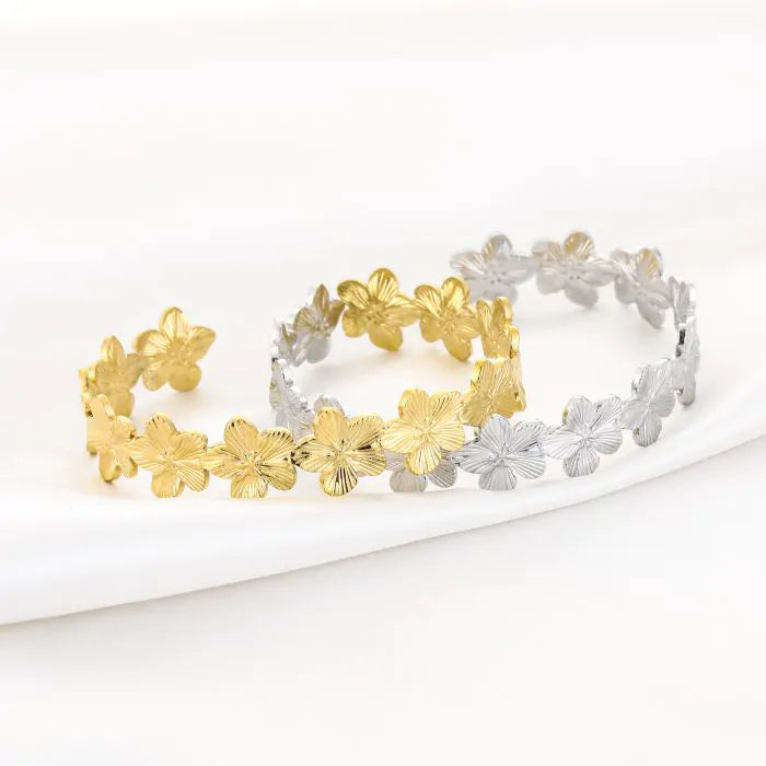 Bloemetjes bangle armband