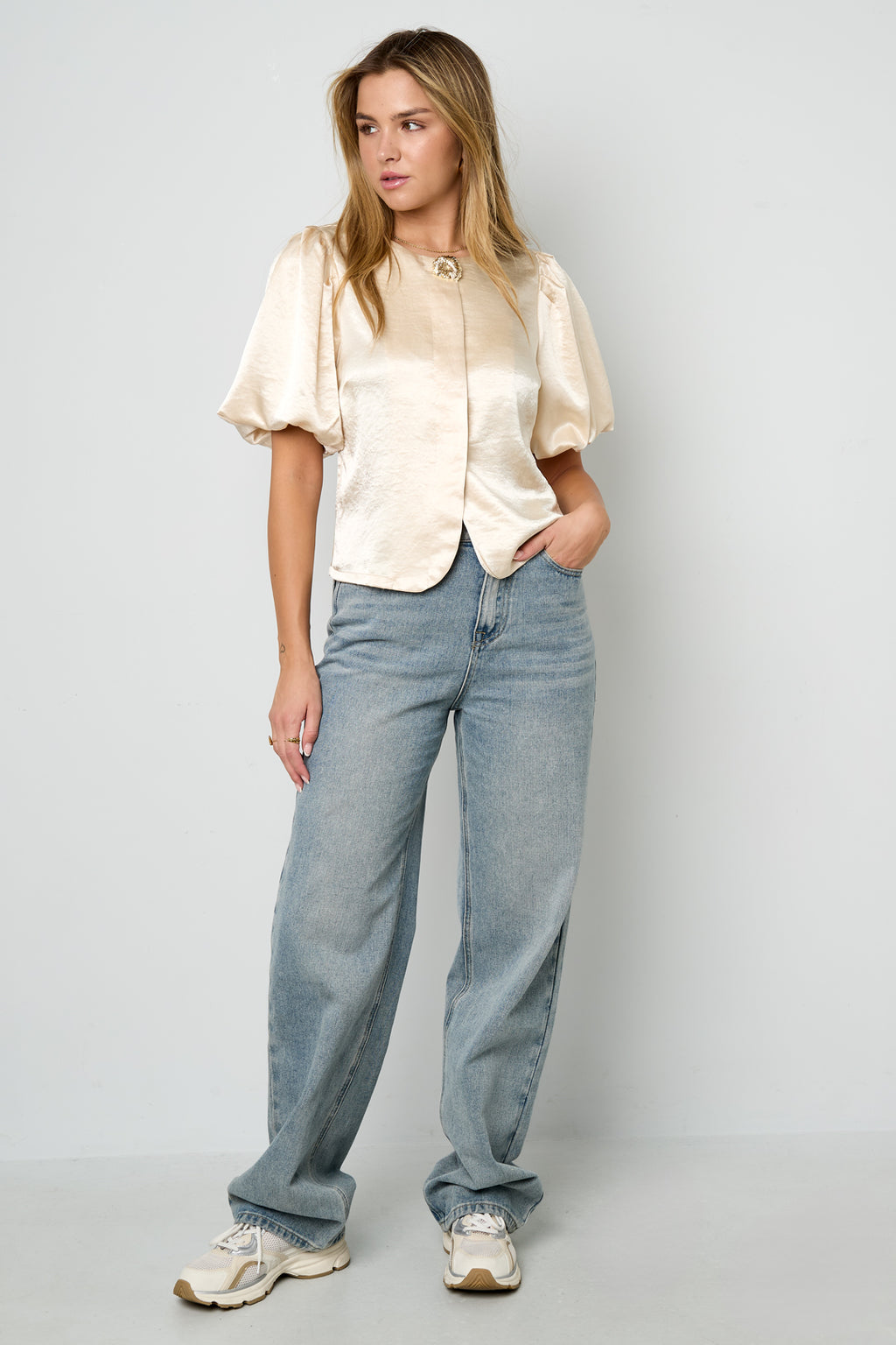 Statement top met pofmouwen