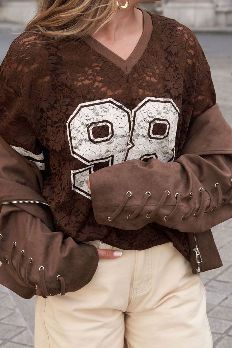 V-hals kant Amerikaans T-shirt