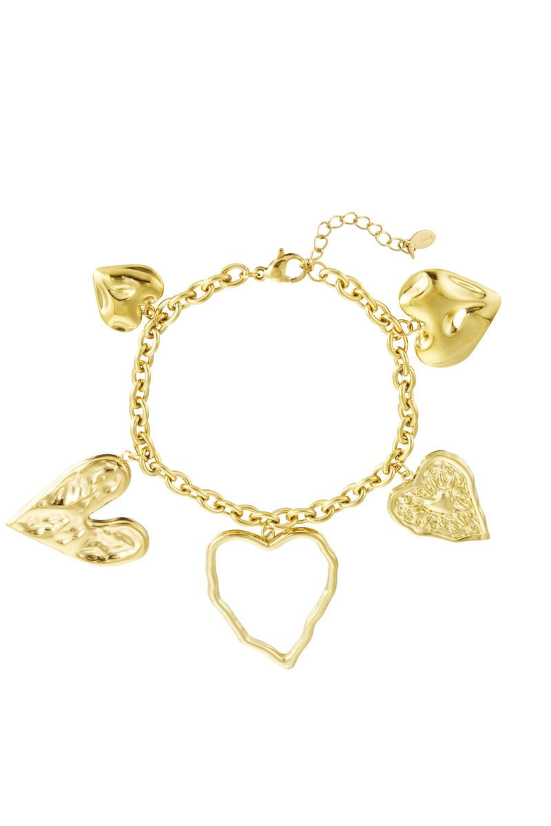heartful statement armband