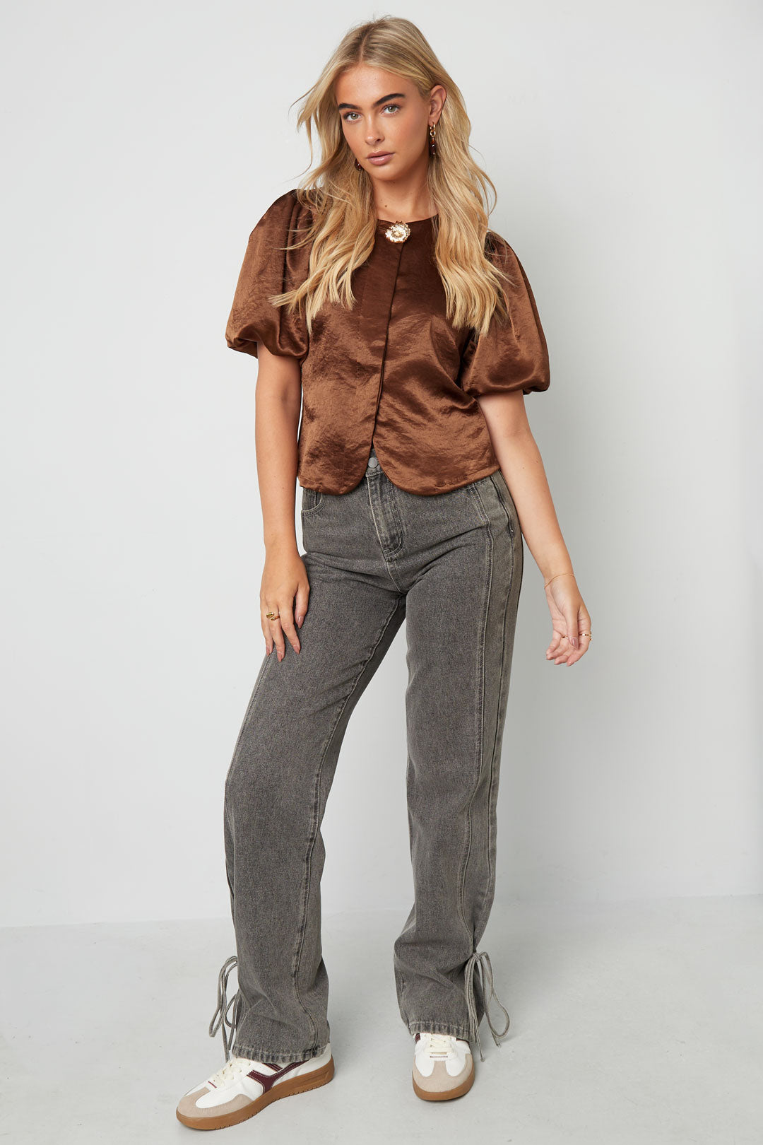 Statement top met pofmouwen