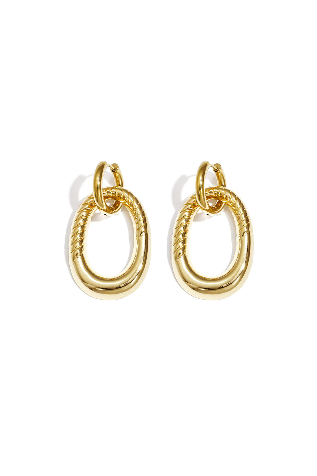 Statement oorbellen met gedetailleerde ovale hanger