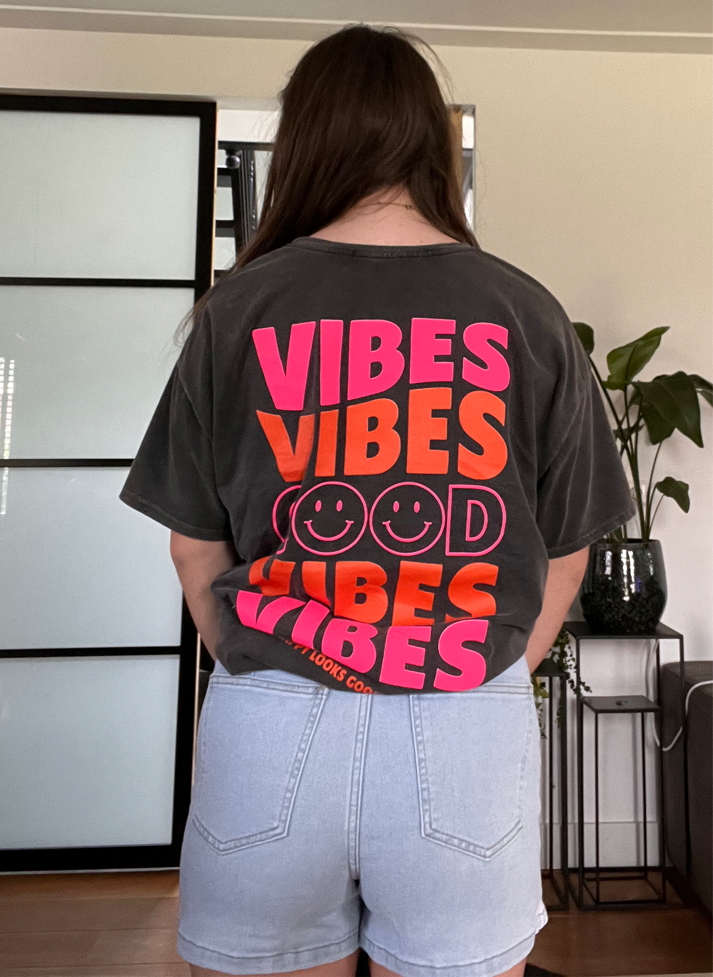 Good vibes t-shirt