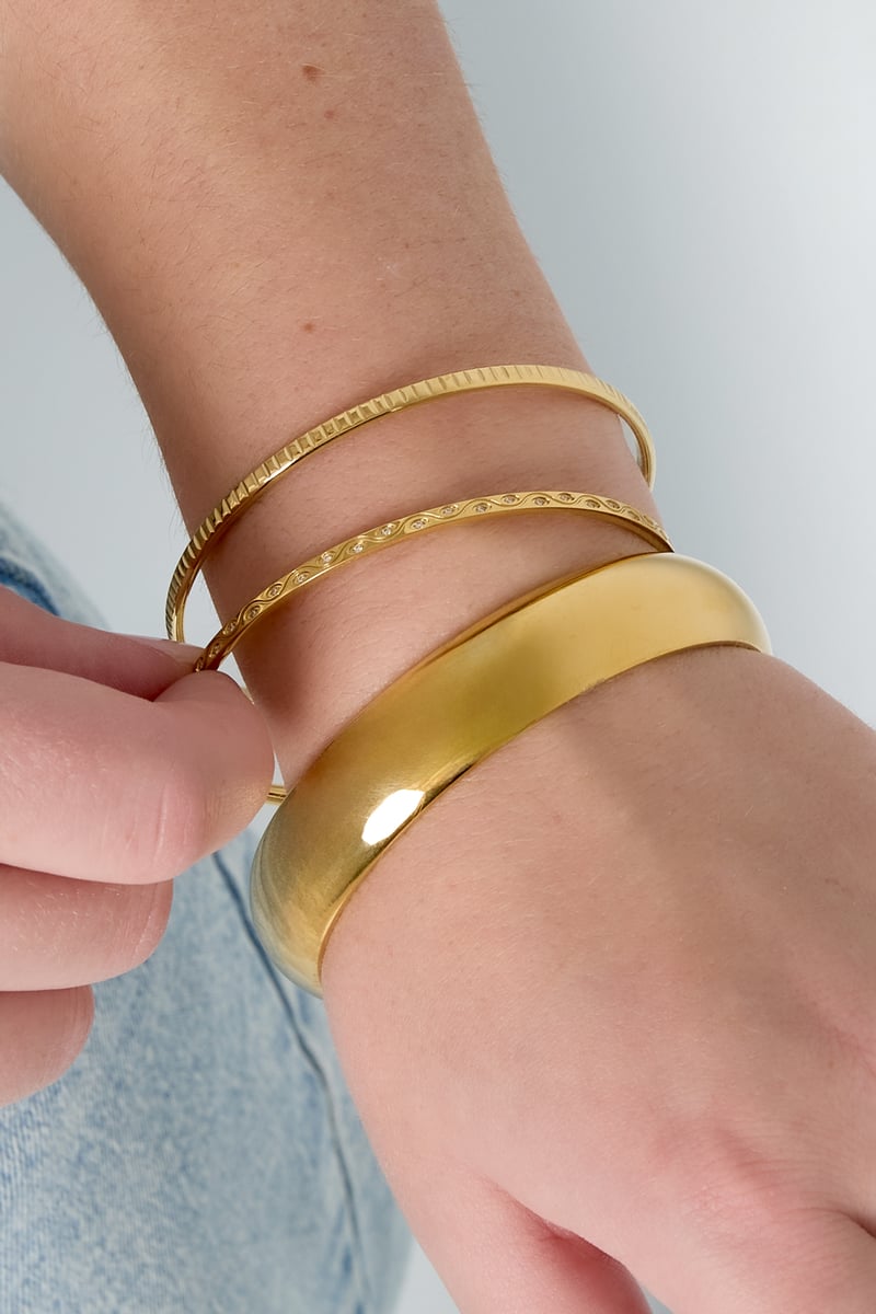 Strakke glanzende armband