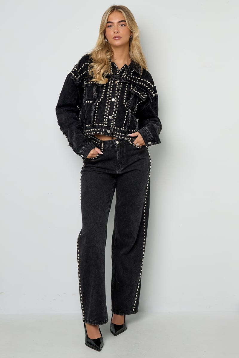 Studs-jeans